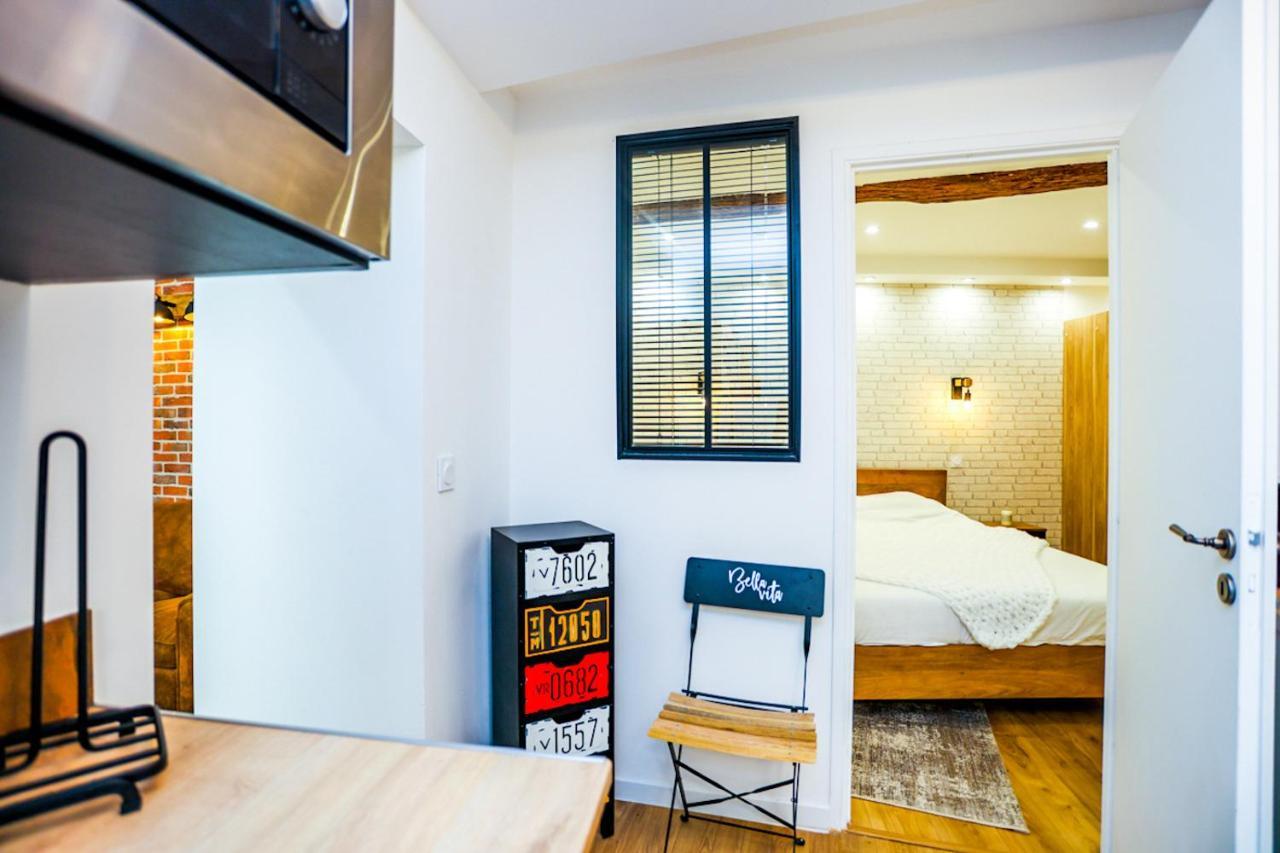 Superbe Appartement Hyper Centre 2 Chambres Wifi Grasse Exteriör bild